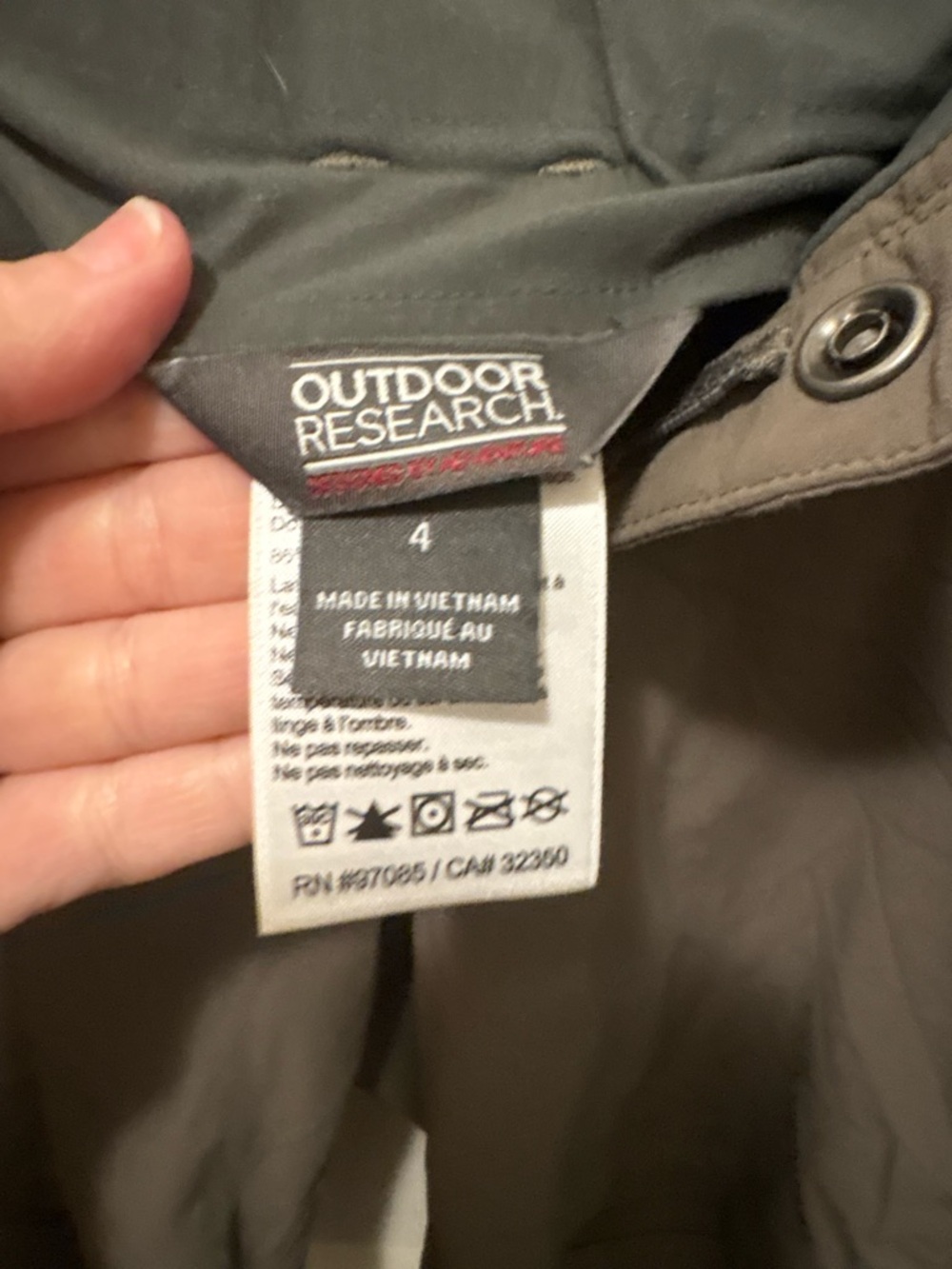 Outdoor Research Summit hiking shorts mushroom size 4 - Picture 7 of 9